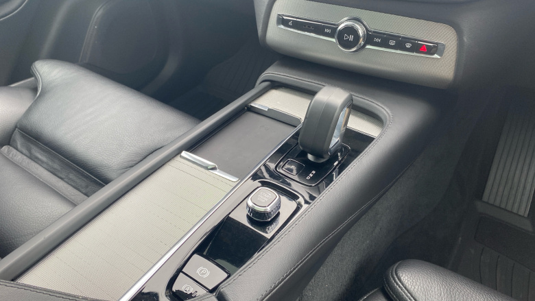 Volvo XC90 2.0 T8 [455] RC PHEV Plus Dark 5dr AWD Geartronic Estate